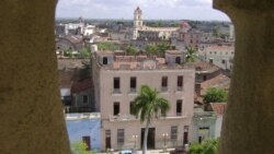 Severo Sarduy, poeta y narrador cubano fallecido en el exilio Severo Sarduy, poeta y narrador cubano fallecido en el exilio