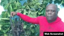 La salud del sacerdote yoruba Loreto Hernández García se deteriora en prisión, alertaron familiares a Martí Noticias.