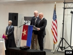 Bjorn Söder, es uno de los principales líderes del partido Demócratas Suecos, participa en la Conferencia Internacional "Salvar a Cuba".