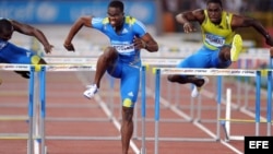 Foto de Archivo - Liga de Diamantes, con Dayron Robles al centro.