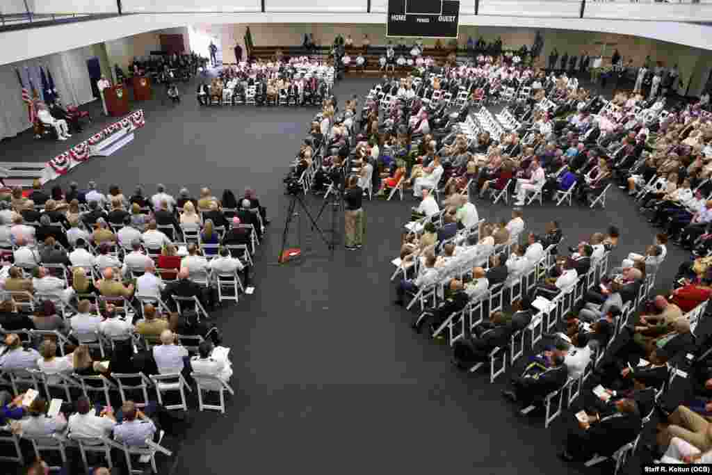 Vista general de la ceremonia de cambio de mando en la sede del Comando Sur en Miami.