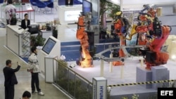 Exposición de robótica "Robot World" en Goyang (Corea del Sur)