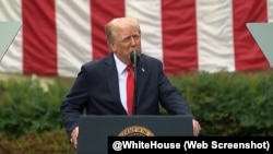 El presidente Donald Trump en la ceremonia de conmemoración de los ataques terroristas del 11 de septiembre del 2001, en el Pentagono, Washington, D.C., 11 de septiembre del 2025.