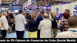 El primer ministro de Cuba Manuel Marrero habla a los medios durante
la III Feria Internacional del Transporte y Logística (FITL 2025), celebrada entre el 1 al 3 de abril en Pabexpo, La Habana, donde buscó atraer inversión extranjera.