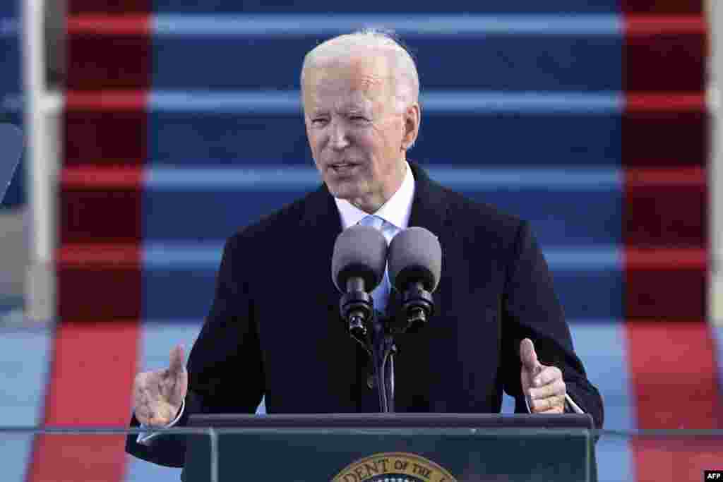 El presidente de los Estados Unidos, Joe Biden, pronuncia su discurso de toma de posesión después de prestar juramento como el 46 ° presidente de los Estados Unidos. (Foto de Patrick Semansky / POOL / AFP)