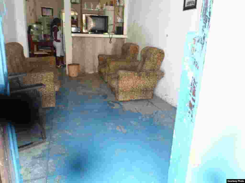 Hablemos Press divulga imagenes de activistas victimas de actos de repudio y agresiones