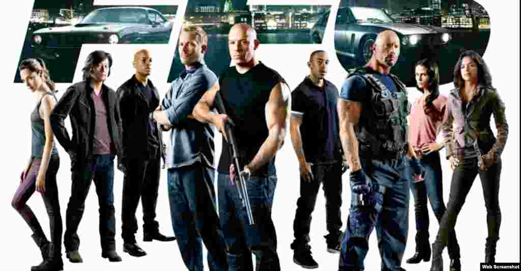 Fotograma del fime Fast & Furious (detalle). Rápido y Furioso 8 será el primer filme de una última trilogía que le pondrá el broche final a la exitosa franquicia. Las próximas entregas del la saga llegarían en 2019 y 2021.