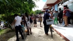 Info Martí | ¿Qué vamos a comer este fin de año?. Es la pregunta que se hace parte del pueblo cubano Info Martí | ¿Qué vamos a comer este fin de año?. Es la pregunta que se hace parte del pueblo cubano