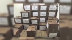 Oposición venezolana entrega firmas para revocatorio contra Maduro Oposición venezolana entrega firmas para revocatorio contra Maduro