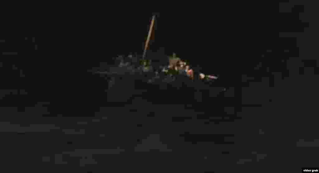 El bote de los cubanos.